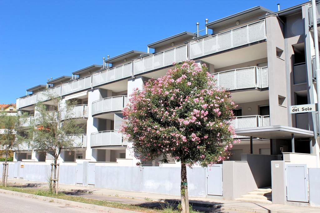 Appartamenti Grado Exteriör bild